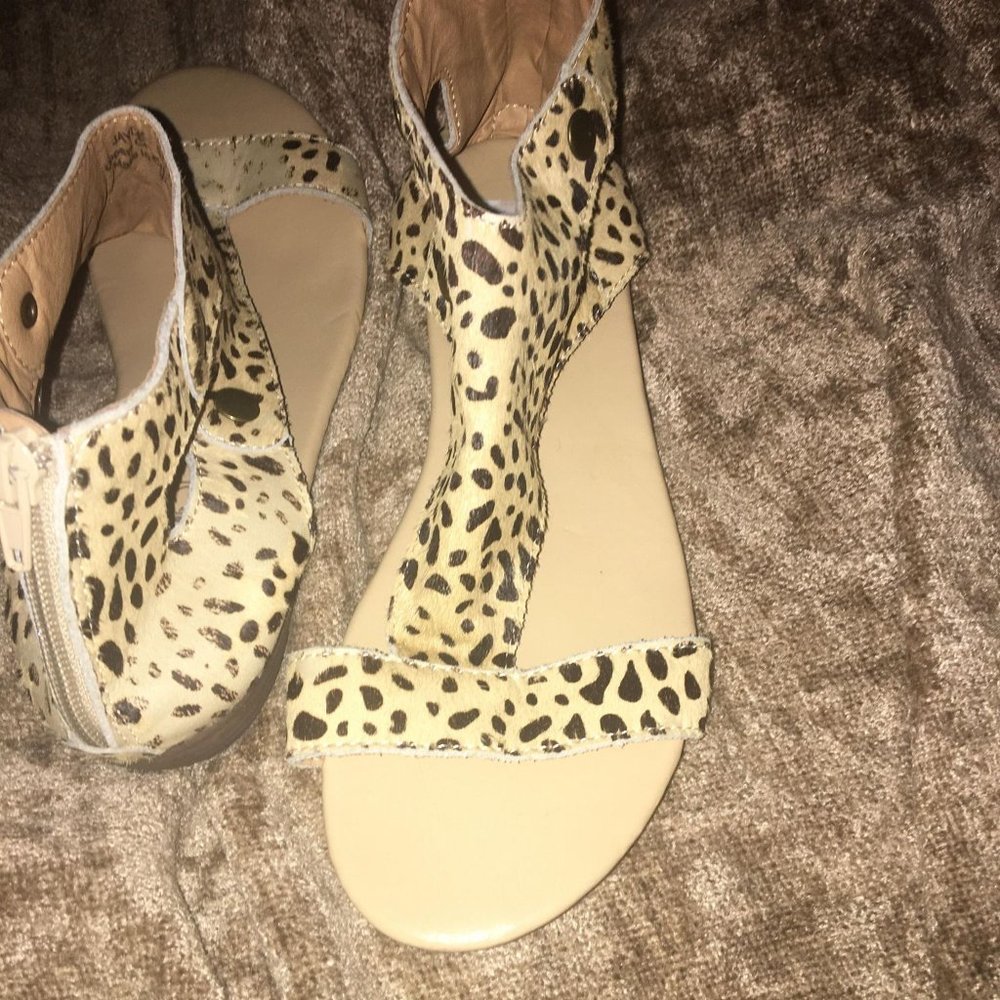 Boutique by Corkys sandals